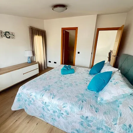 Tinajas Penthouse Views Holiday home *