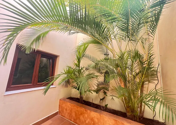 Tinajas Penthouse Views * קורלחו